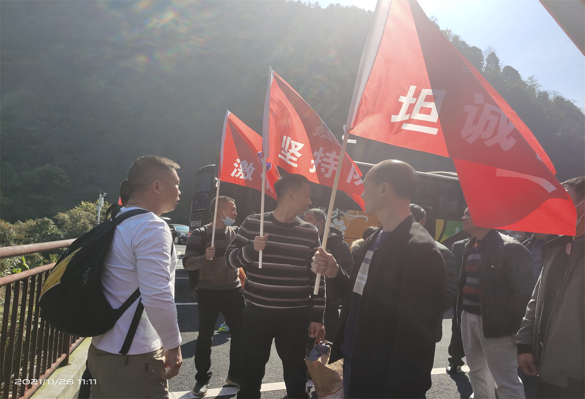 郴州大川筑路機械有限公司,湖南筑養路工程機械生產(chǎn)銷(xiāo)售,湖南筑養路工程鋼橋生產(chǎn)銷(xiāo)售